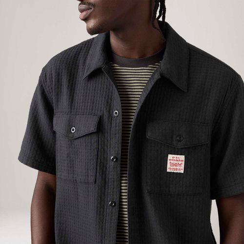 Camisa Levi's® Worker Preta Manga Curta