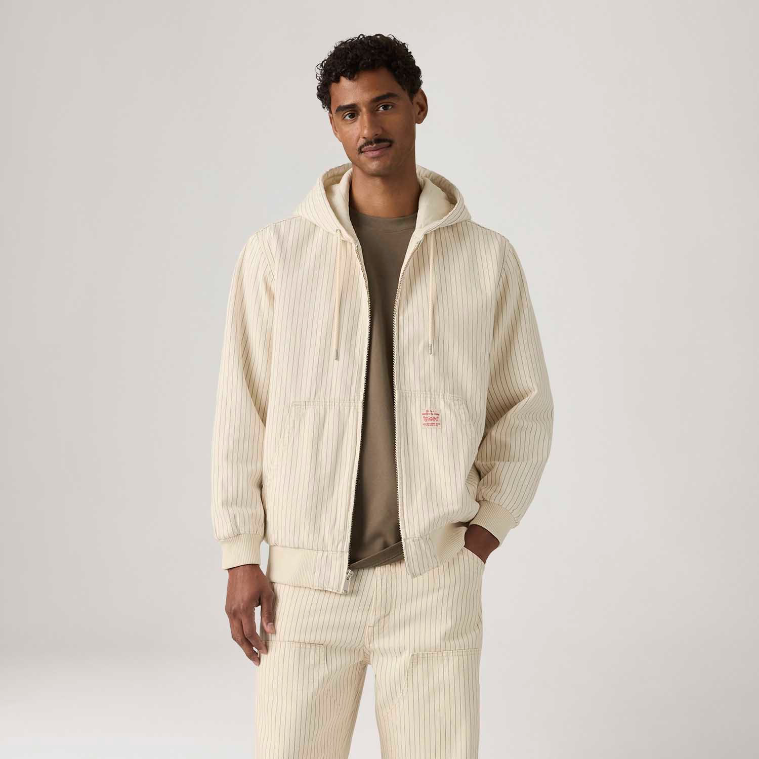 Jaqueta Levi's® Potrero Hoody com Capuz Bege - Levi's® Brasil