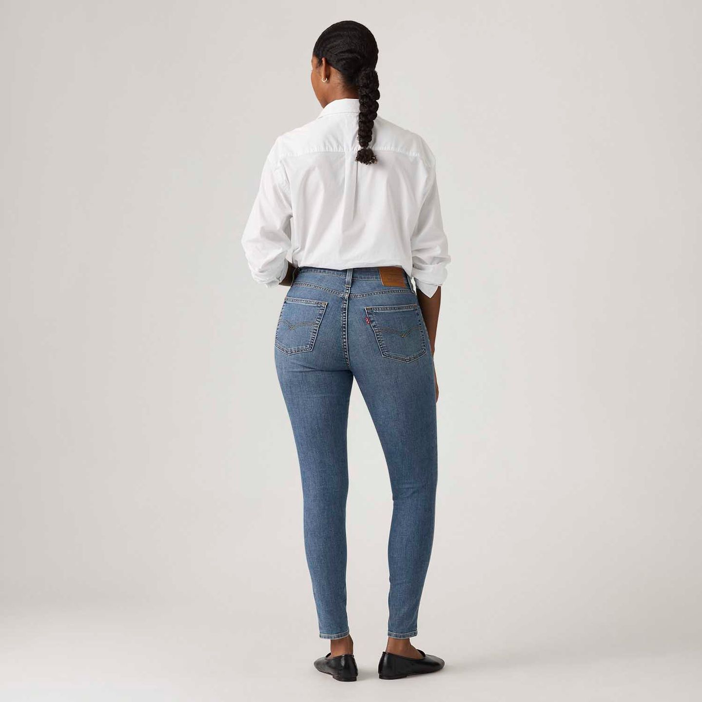 Calça Jeans Levi's® 721® High Rise Skinny Lavagem Média - Levi's