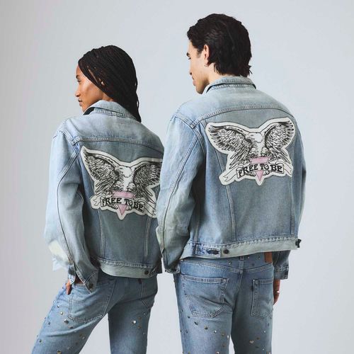 Jaqueta Jeans Levi's® Trucker Pride Road Worn Lavagem Média