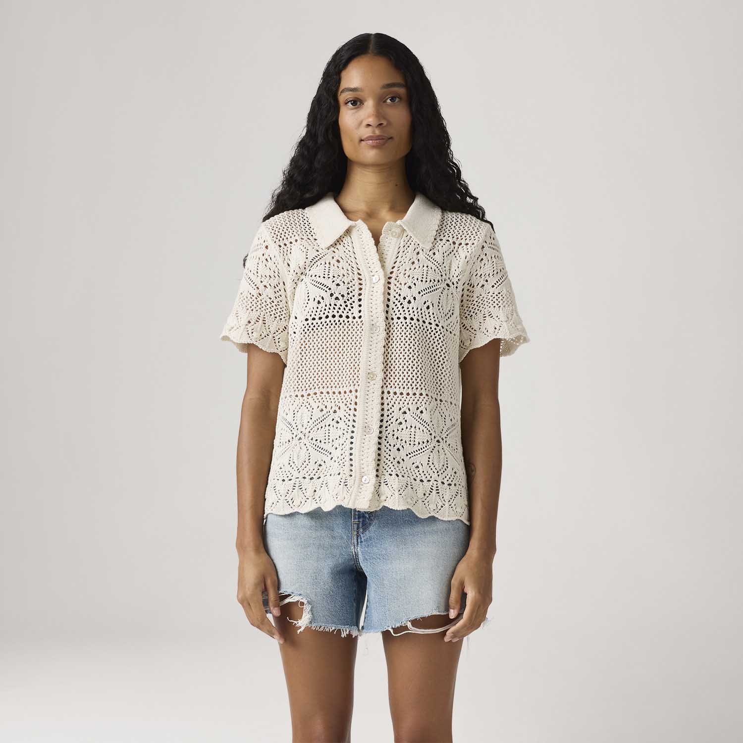 Camisa Levi's® Susanna Floral Crochet Off White Manga Curta