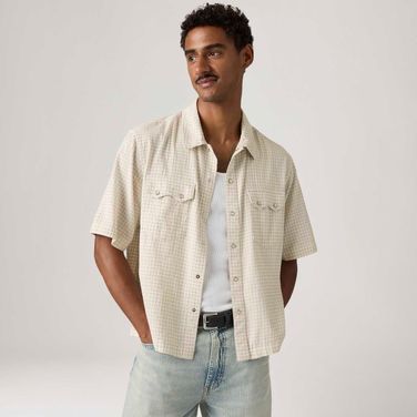 Camisa Levi's® Boxy Western Off White Manga Curta