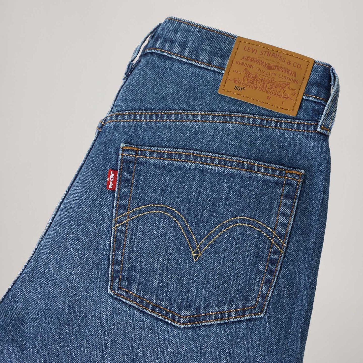 Calça Jeans Levi's® 501® Crop Lavagem Média - Levi's® Brasil